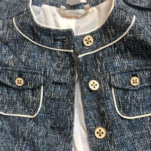 Women’s colorful jacket in the size 2